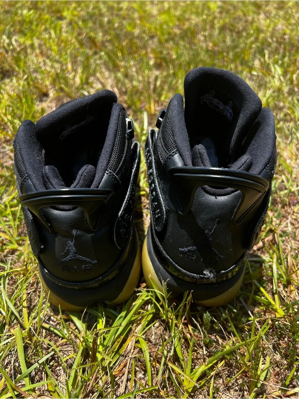 CLEAN Air Jordan size 9 Mens Bred 6 Rings Black Ice shoes